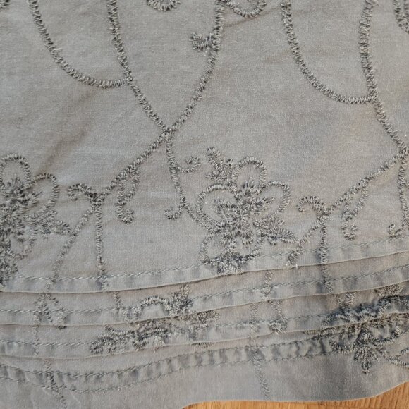 Vintage Suzy Shier Embroidered Blue Grey Skirt Knee Length Whimsigoth Sz 5/6 S - Picture 4 of 7